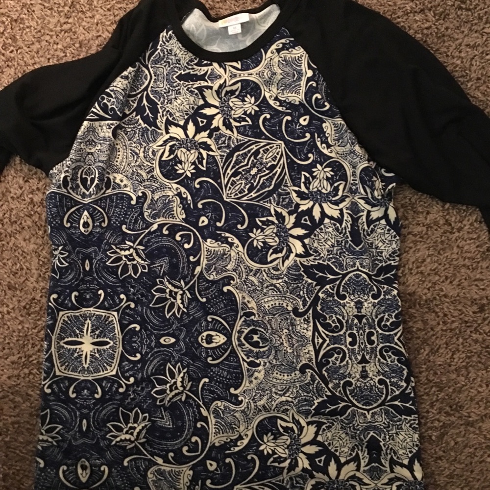 Lula Roe - Picture 5 of 7